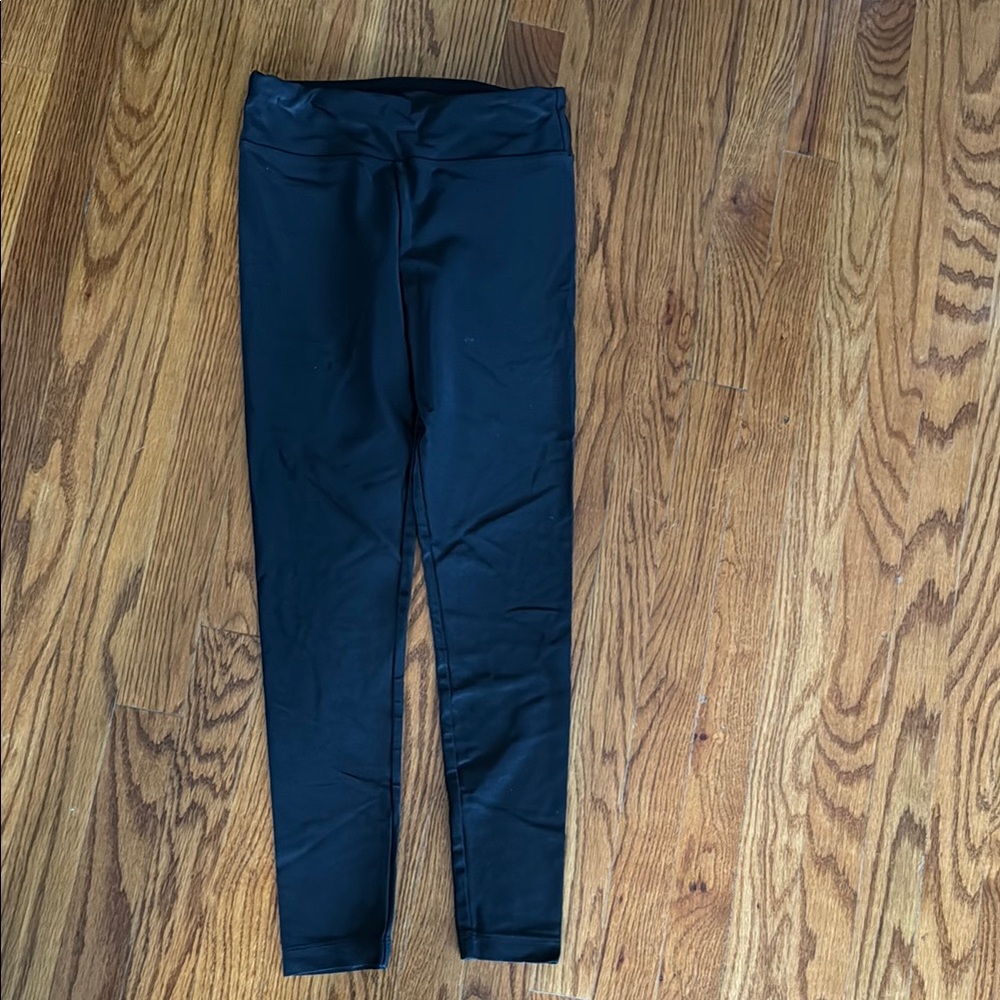 Womens koral black shiny leggings medium